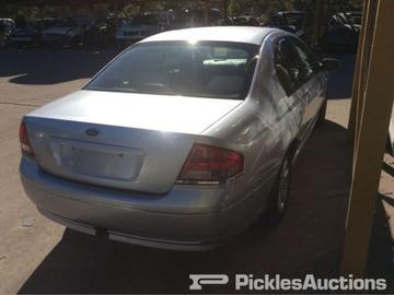 WRECKING 2003 FORD FALCON FUTURA FOR PARTS ONLY